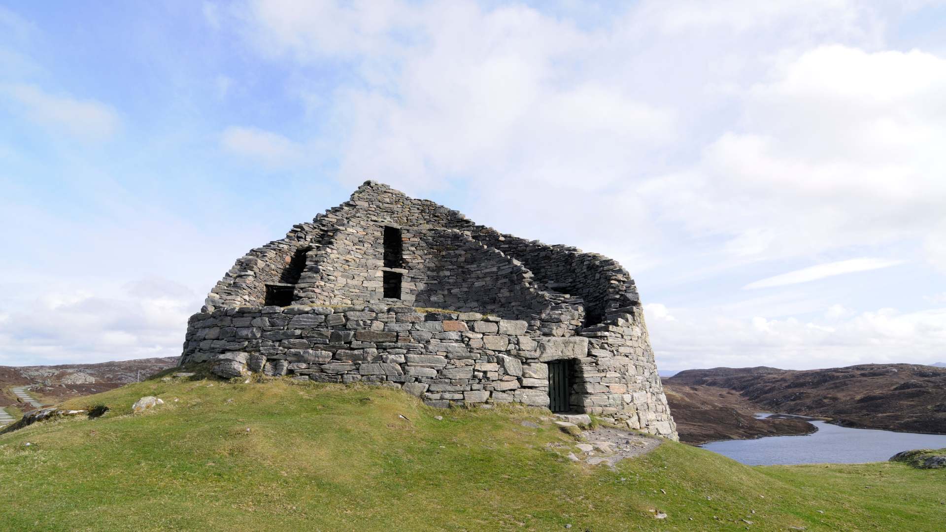 top natural beauties in ireland - a scenic beauty