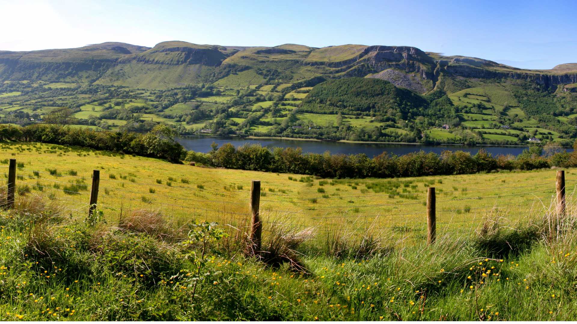 top natural beauties in ireland - a scenic landscape